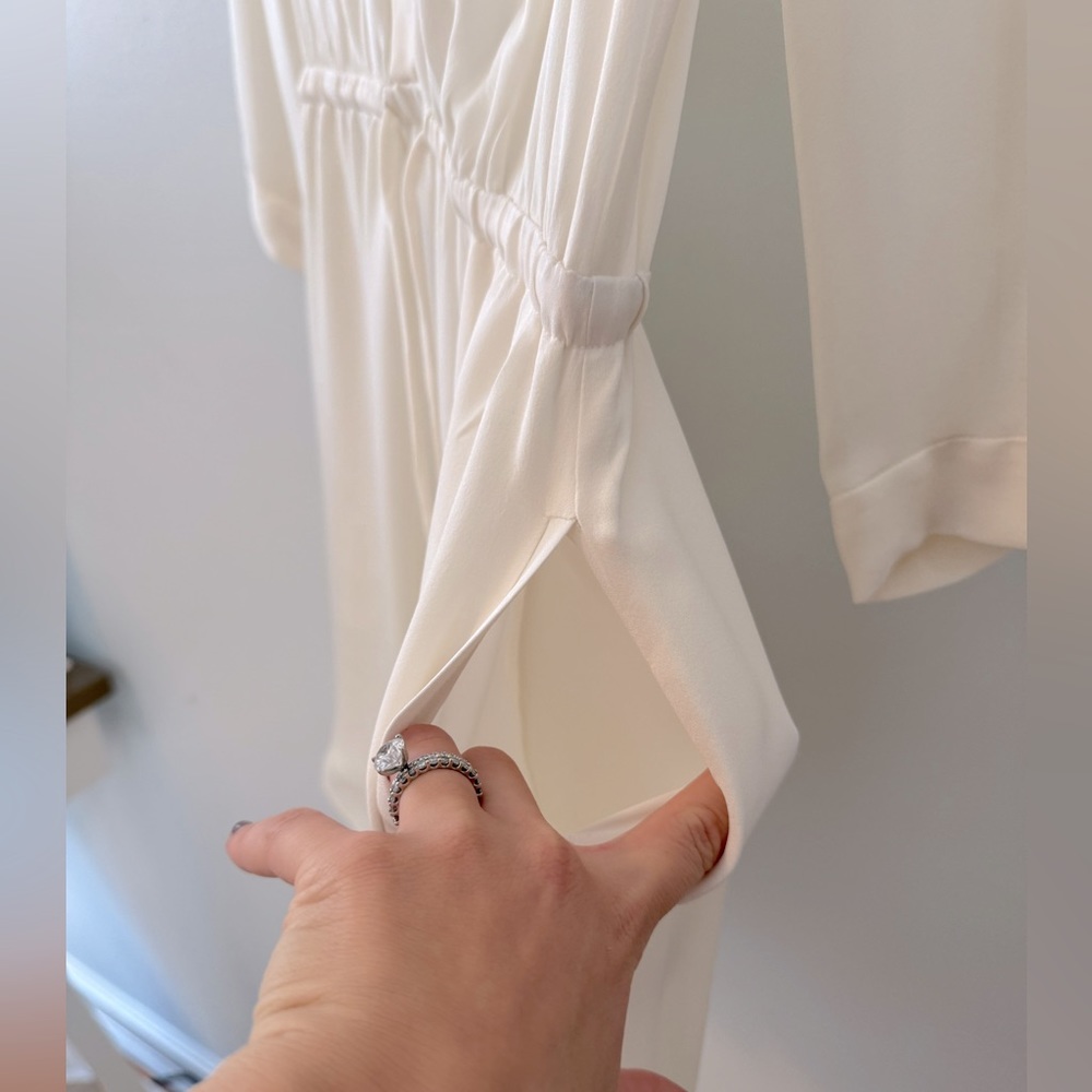 Aritzia Babaton 100% Silk Long Sleeve Bennett Mini Dress in White/Cream Small - Picture 11 of 15